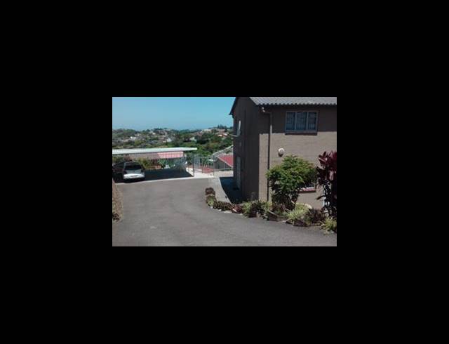 2 BEDROOM HOUSE FOR SALE IN SHALLCROSS